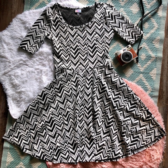 LuLaRoe Nicole A-Line Chevron Dress - Picture 1 of 4